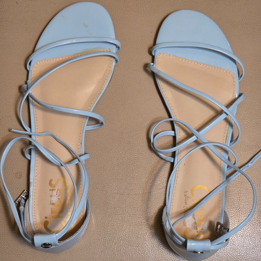 Size 10M Circus by Sam Edelman NWOT Bonita Light Blue Patent Strappy Flat Sandal